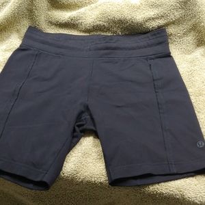 Lululemon Mens yoga shorts
